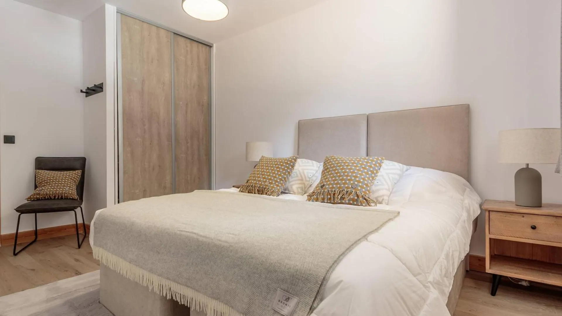Appartement 4* 4 Chambres Pour 8/10 Pers, Terrasse, Parking, Proche Piscine Et Spa - Fr-1-638-20 La Plagne