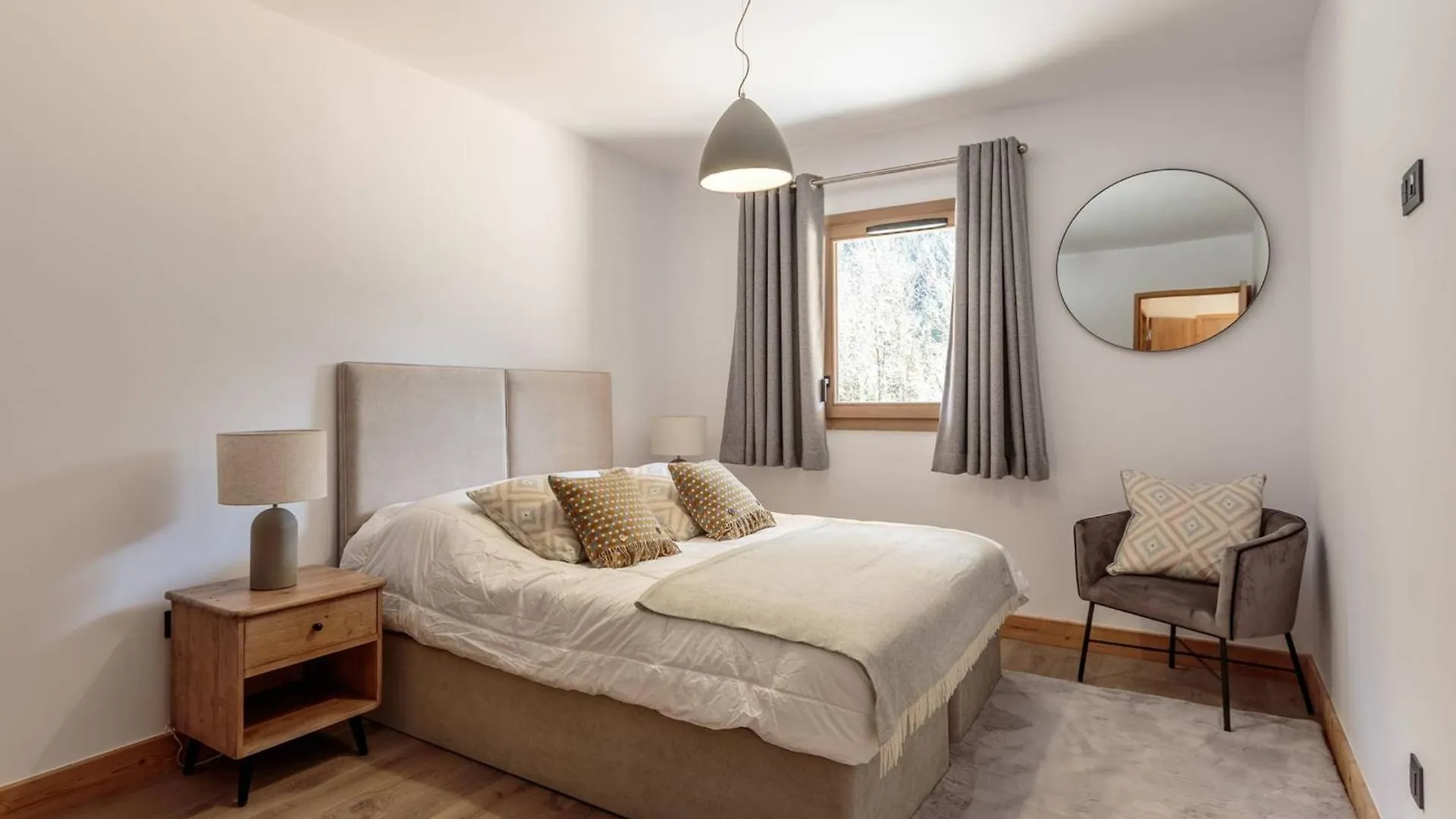 Appartement 4* 4 Chambres Pour 8/10 Pers, Terrasse, Parking, Proche Piscine Et Spa - Fr-1-638-20 La Plagne