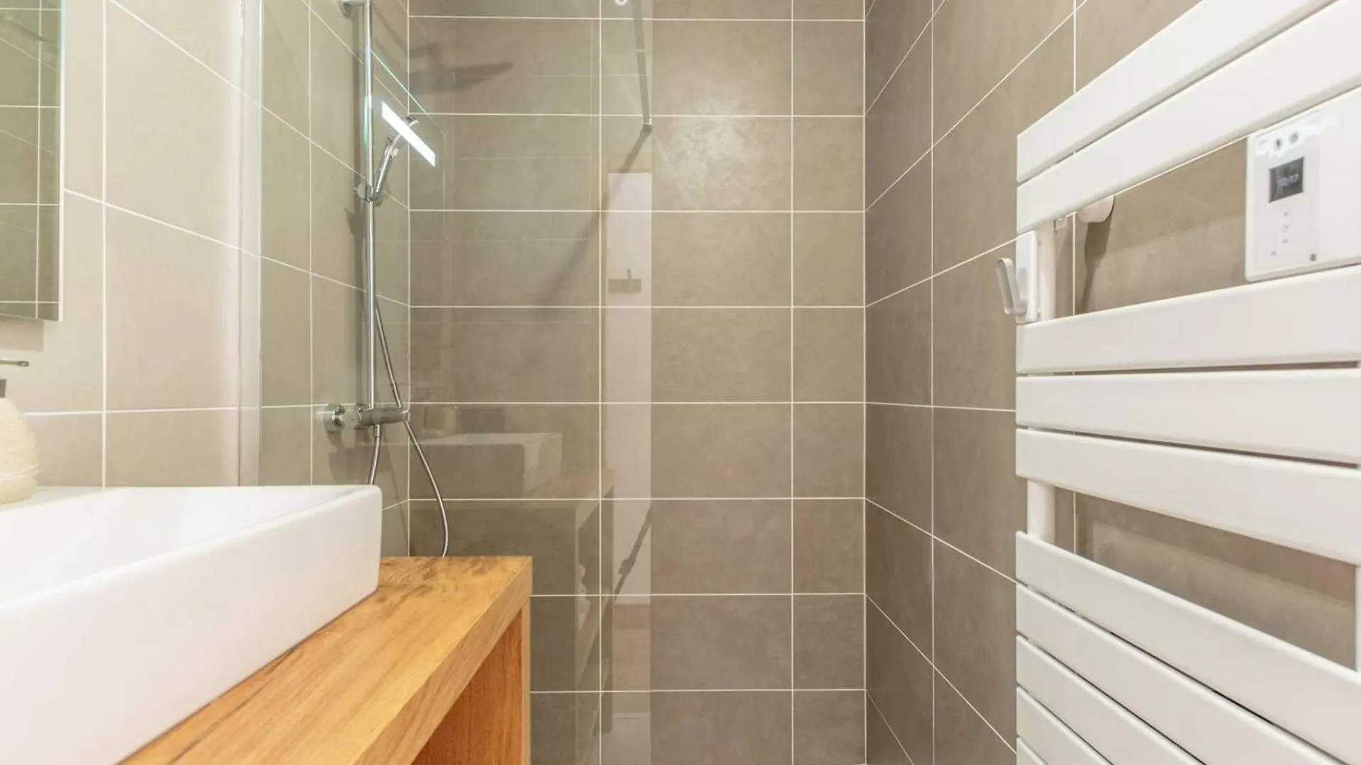 Appartement 4* 4 Chambres Pour 8/10 Pers, Terrasse, Parking, Proche Piscine Et Spa - Fr-1-638-20 La Plagne Frankrijk