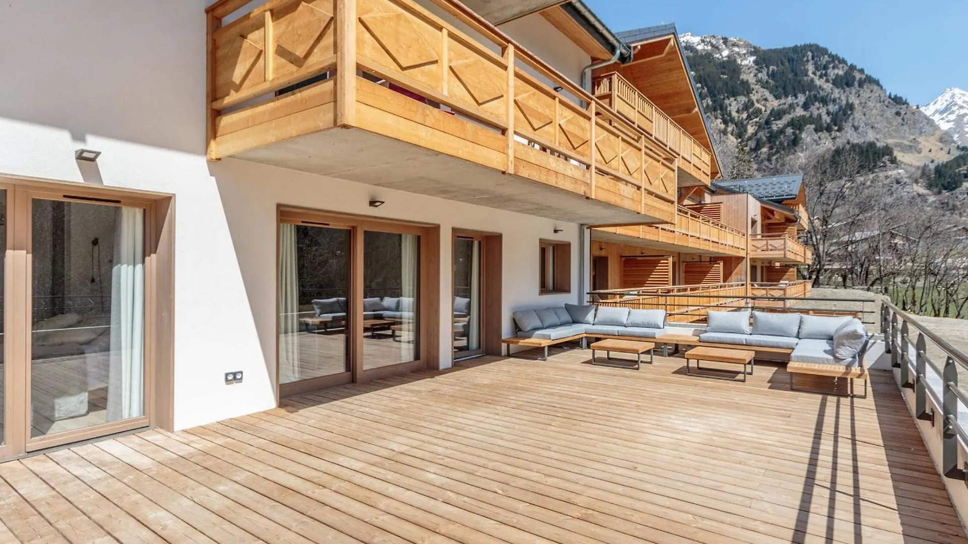 Appartement 4* 4 Chambres Pour 8/10 Pers, Terrasse, Parking, Proche Piscine Et Spa - Fr-1-638-20 La Plagne