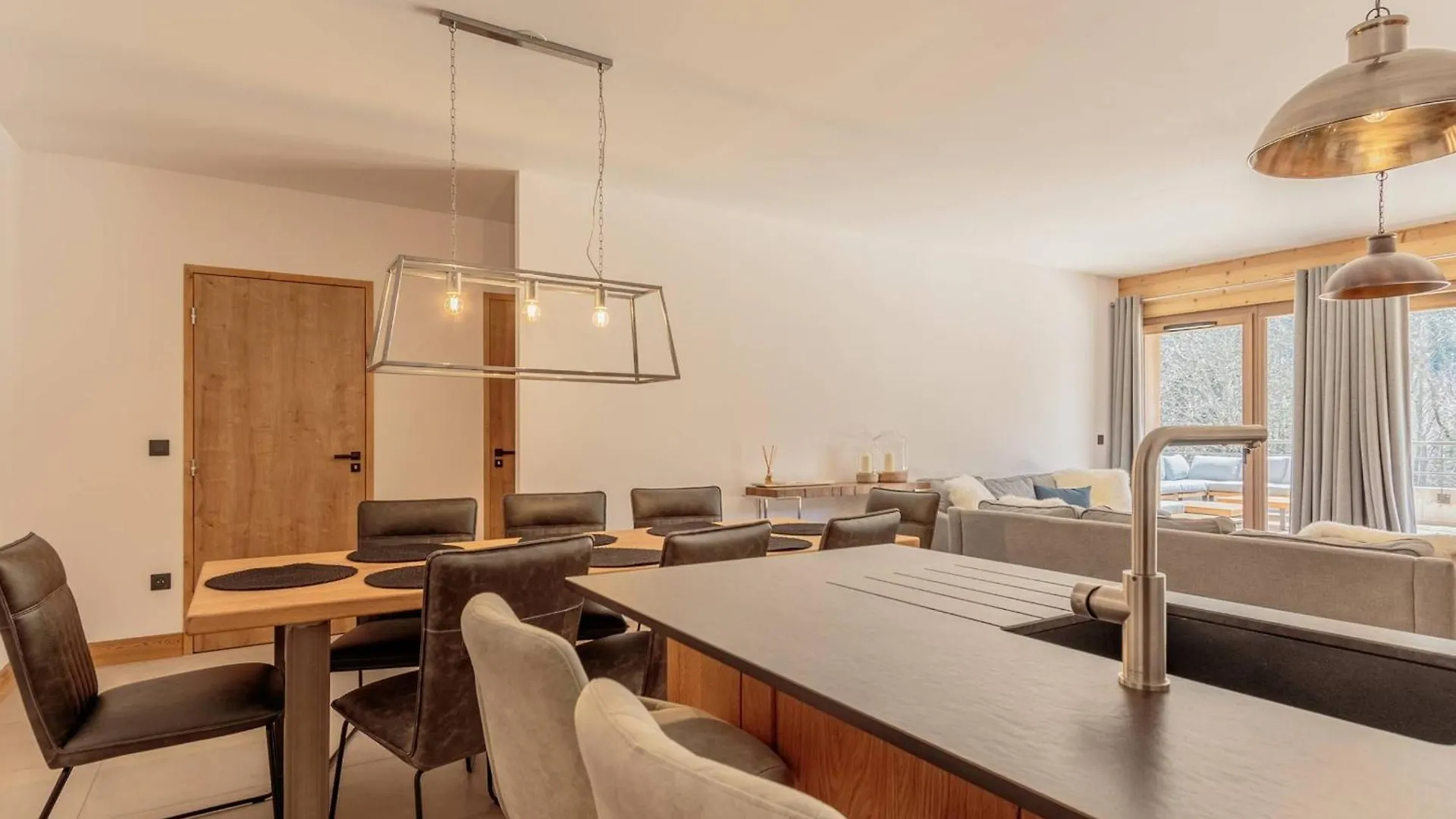 Appartement 4* 4 Chambres Pour 8/10 Pers, Terrasse, Parking, Proche Piscine Et Spa - Fr-1-638-20 La Plagne