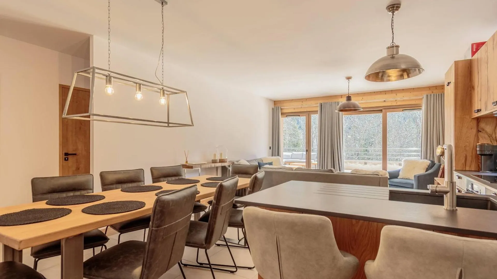 Appartement 4* 4 Chambres Pour 8/10 Pers, Terrasse, Parking, Proche Piscine Et Spa - Fr-1-638-20 La Plagne